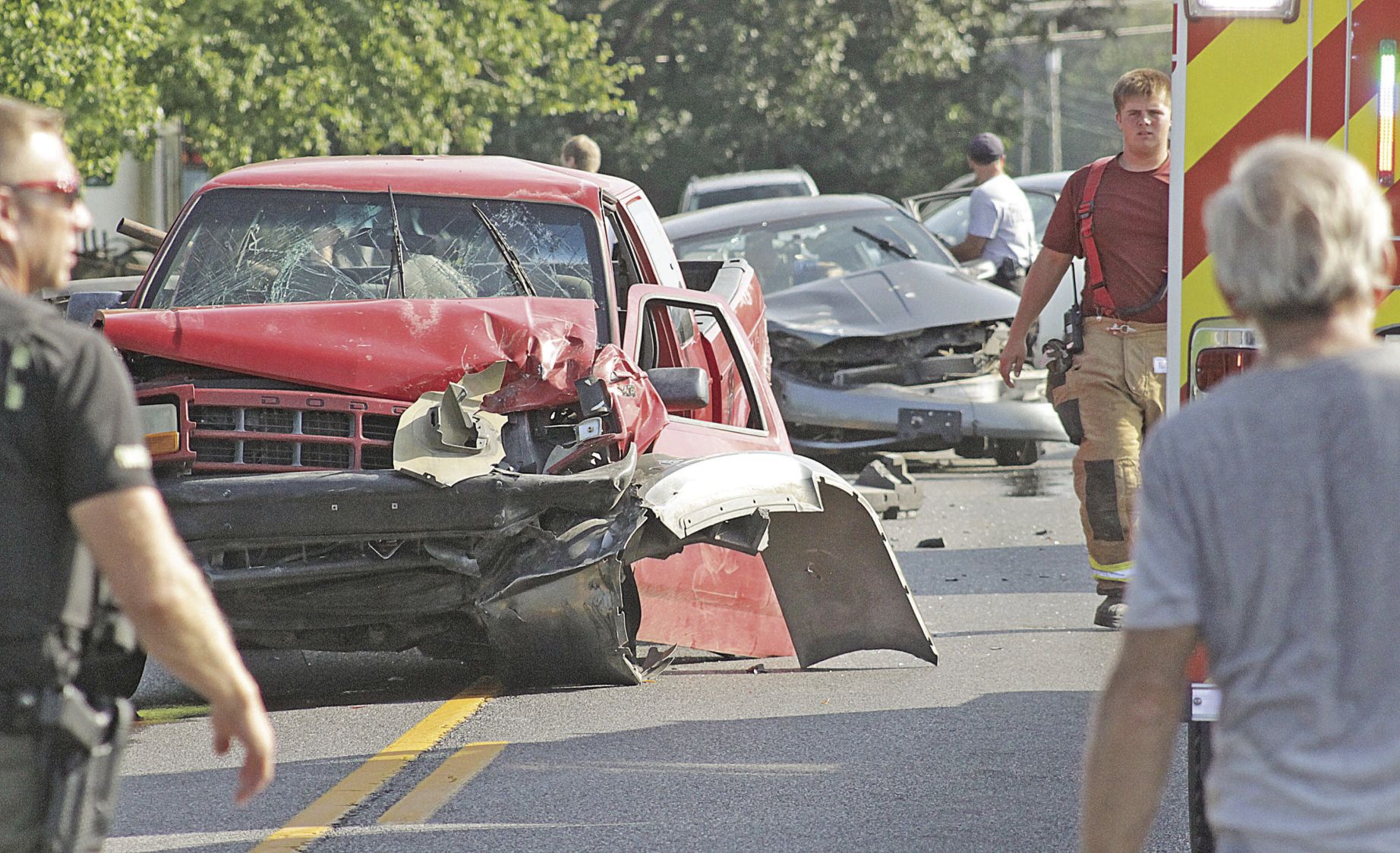 Wreck on 641 South results in multiple injuries